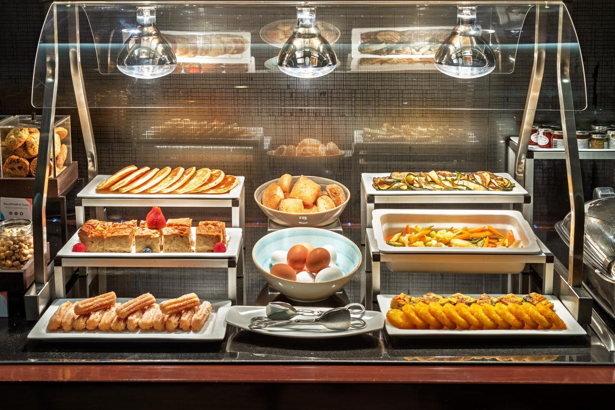 Melia Genova Hotel Bagian luar foto