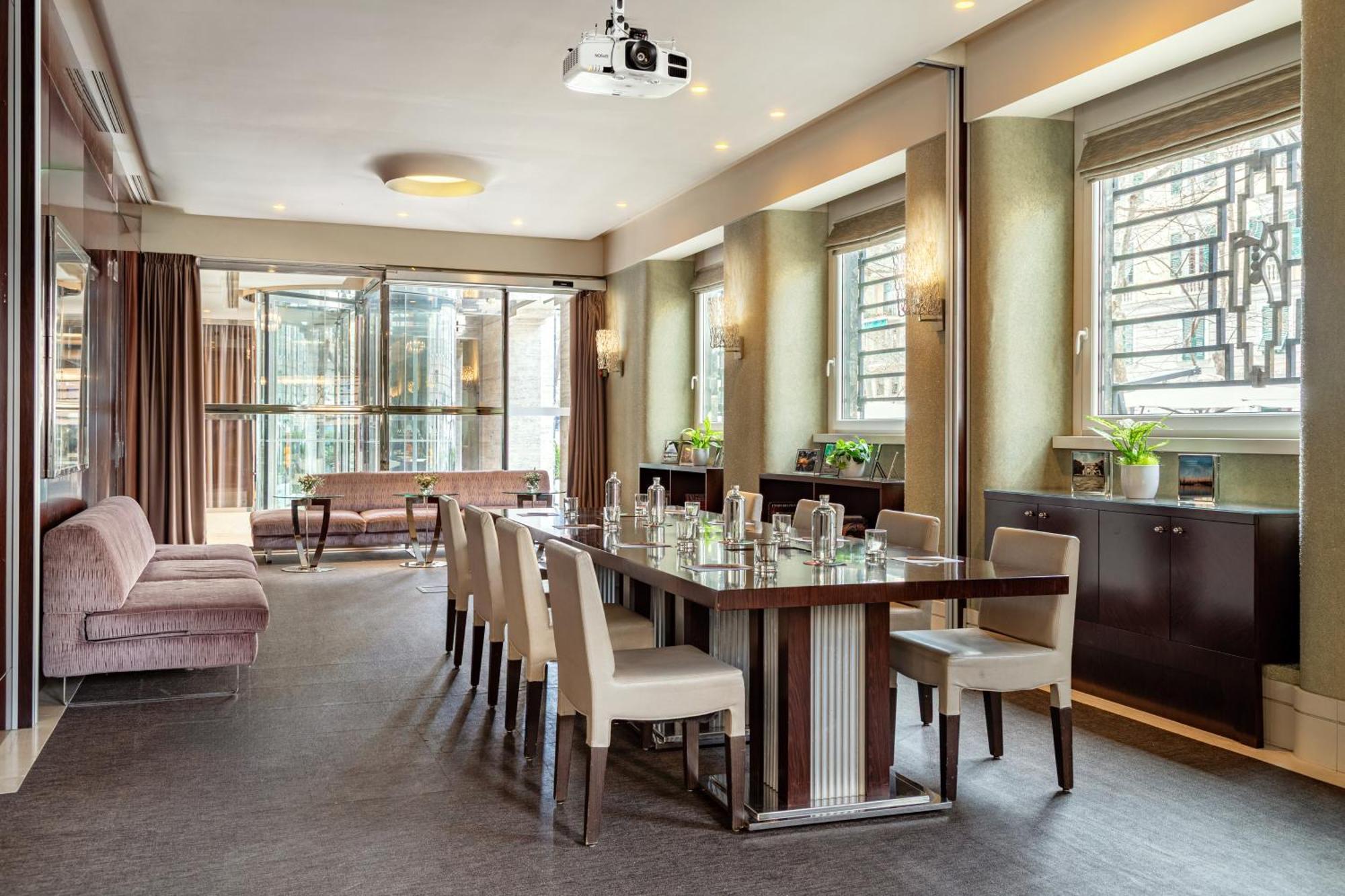 Melia Genova Hotel Bagian luar foto