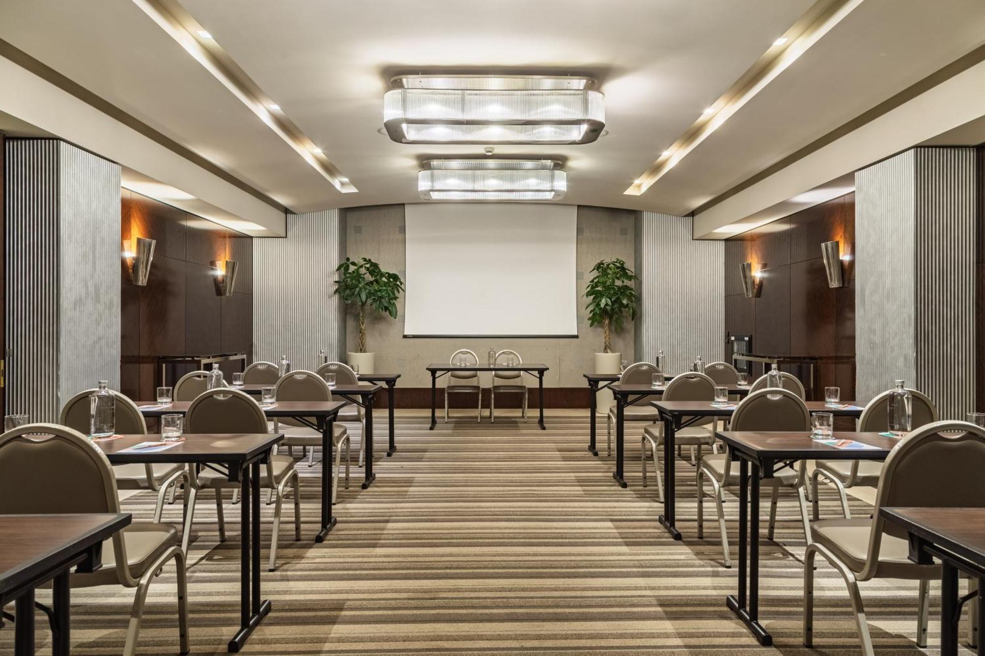 Melia Genova Hotel Bagian luar foto