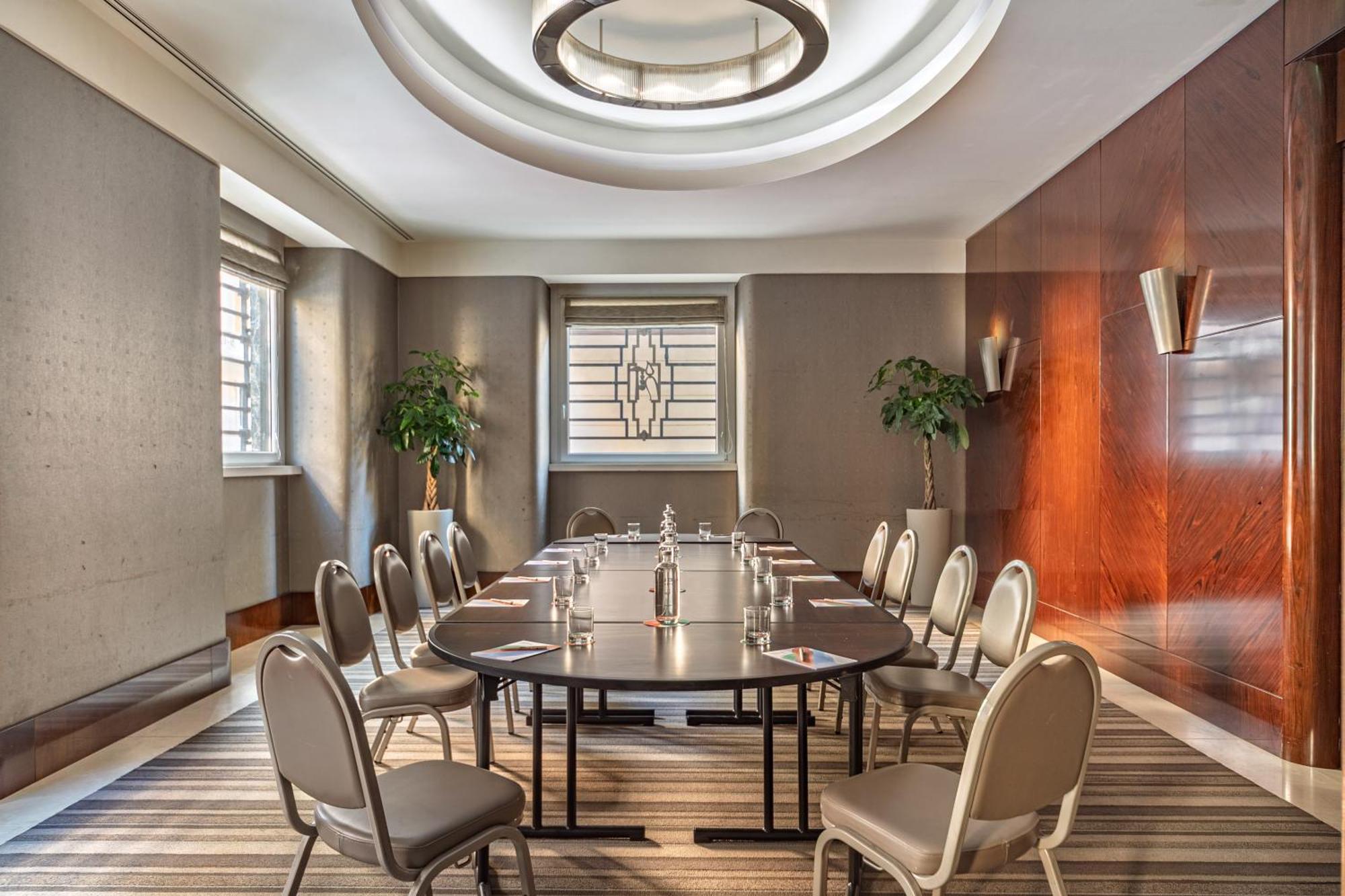 Melia Genova Hotel Bagian luar foto